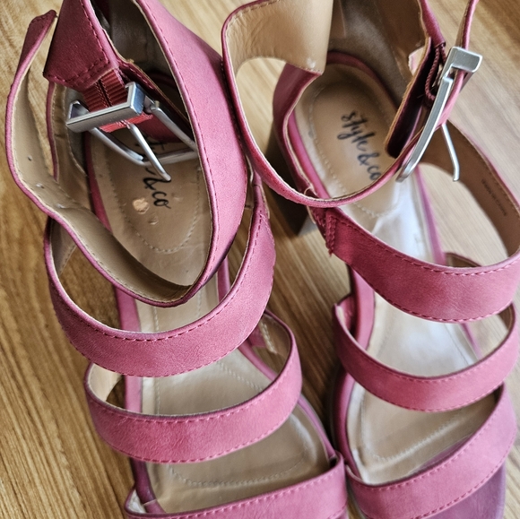 Style & Co pink strappy heeled sandals Size 8 - Picture 6 of 11